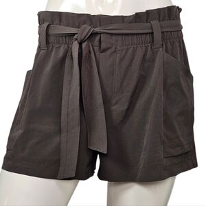 Athleta Skyline High Rise Belted Performance Shorts, Charcoal,Like New, 4", sz 2